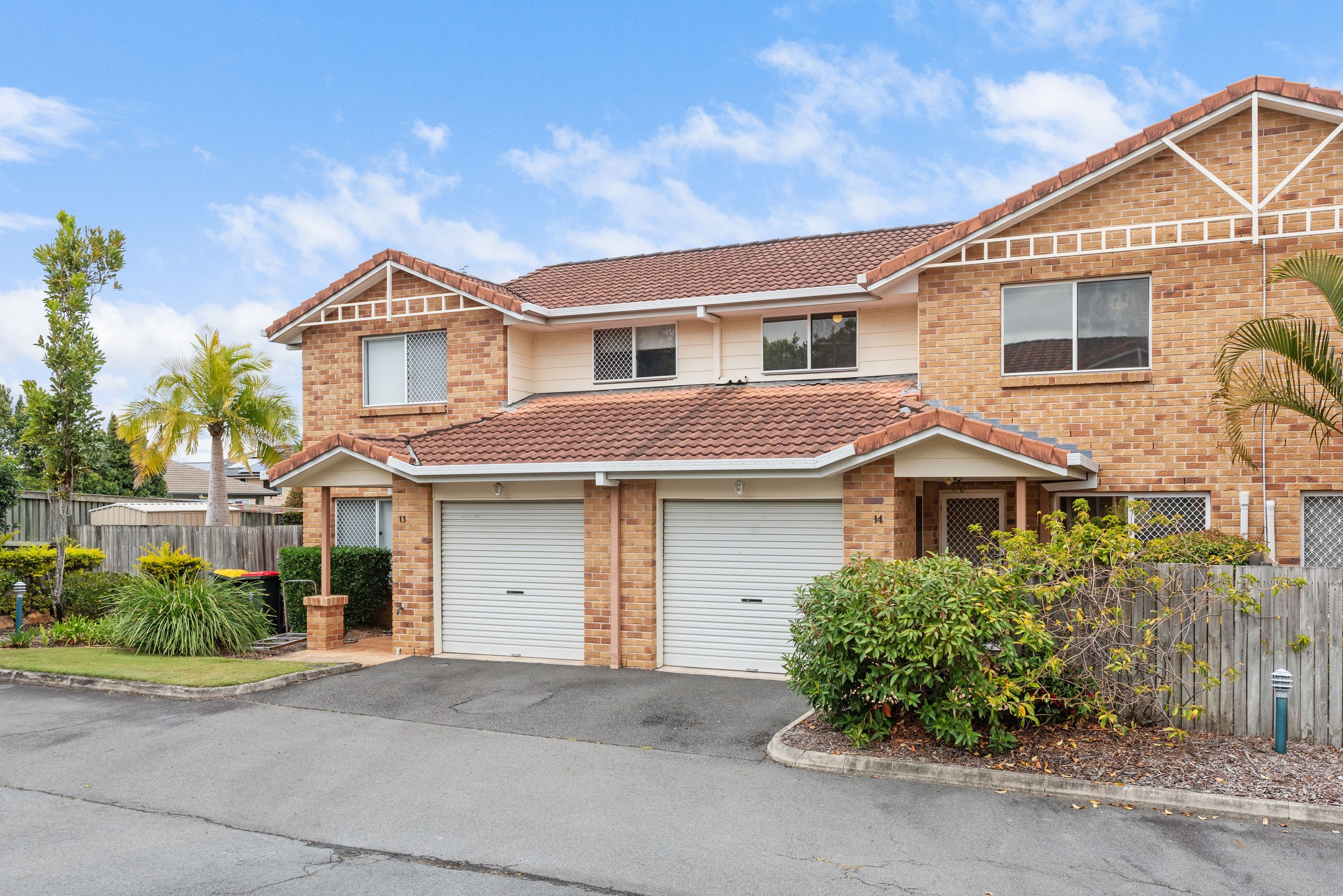 18 Swan Lake Crescent, Calamvale QLD 4116, Calamvale - Image 1