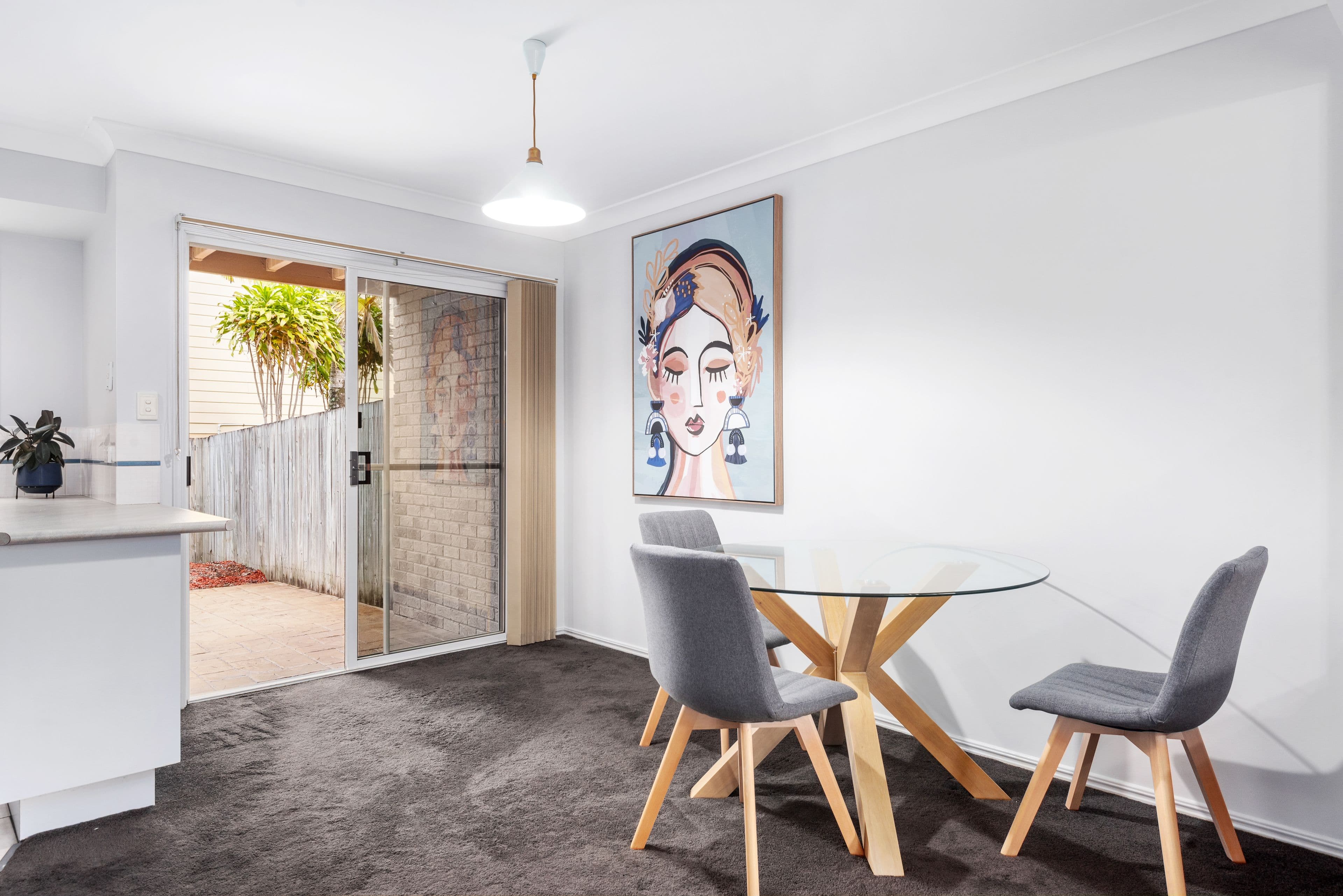 18 Swan Lake Crescent, Calamvale QLD 4116, Calamvale - Thumbnail 4