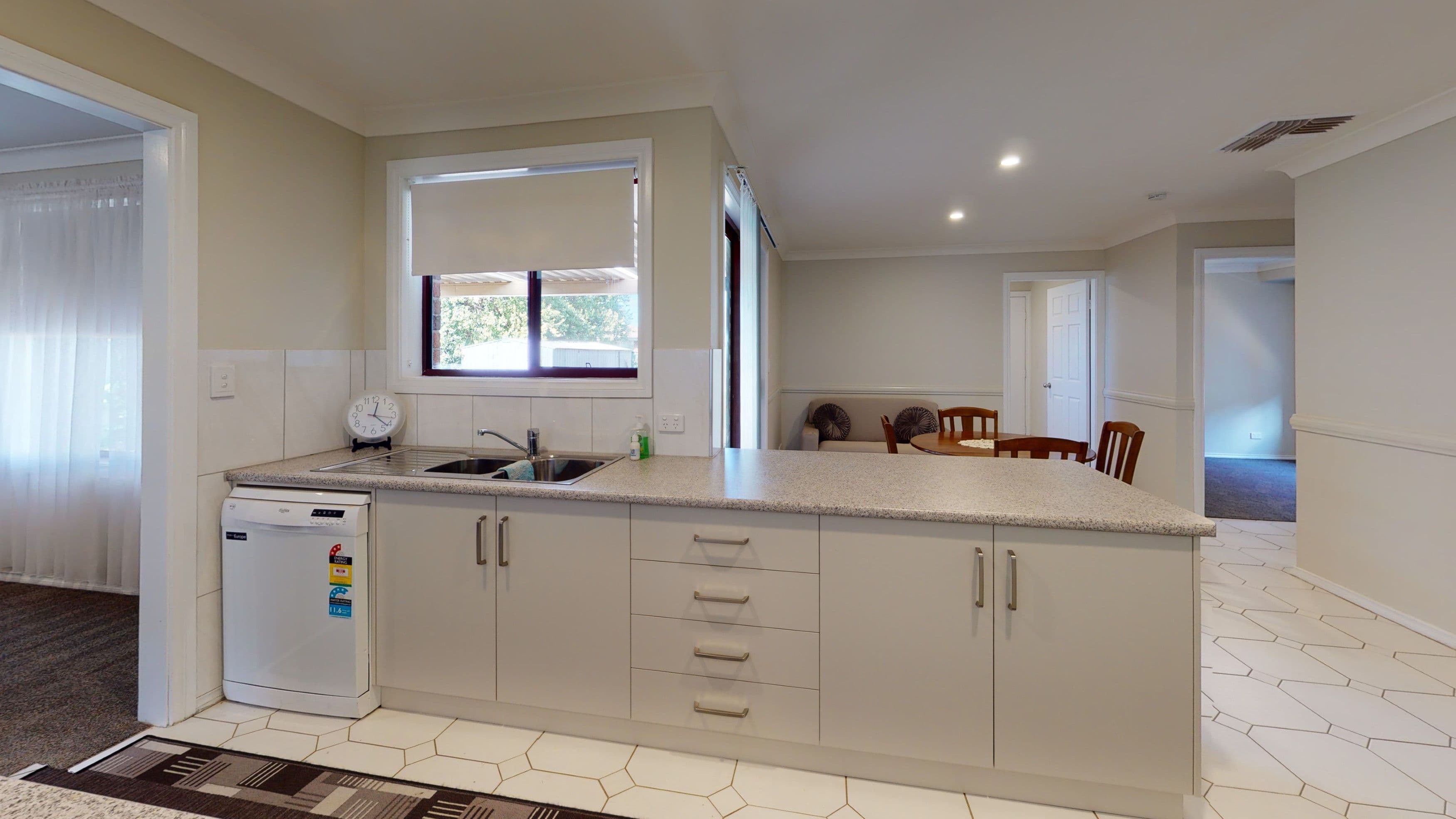 145 Birch Avenue, Dubbo NSW 2830, Dubbo - Thumbnail 3