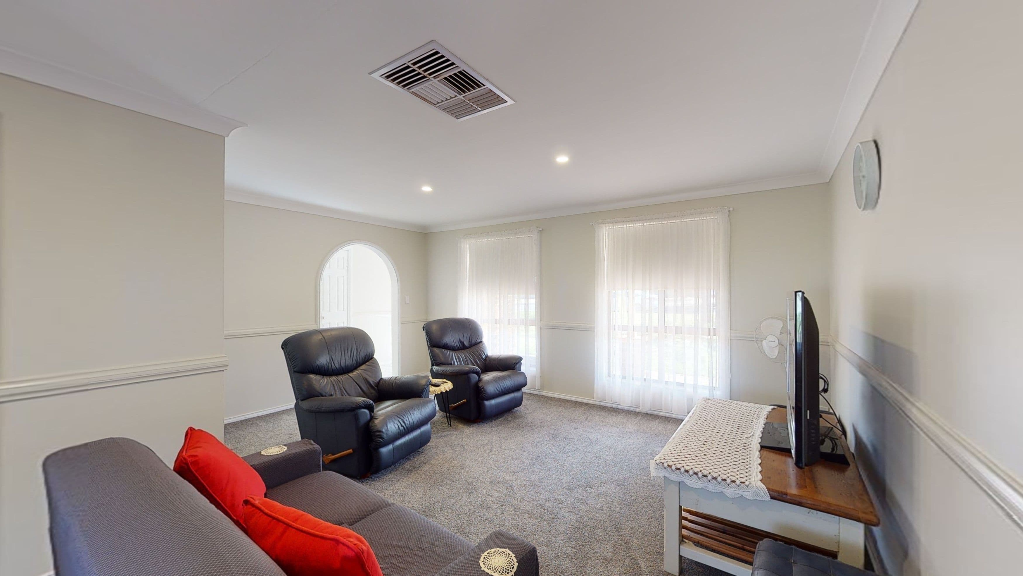 145 Birch Avenue, Dubbo NSW 2830, Dubbo - Thumbnail 8