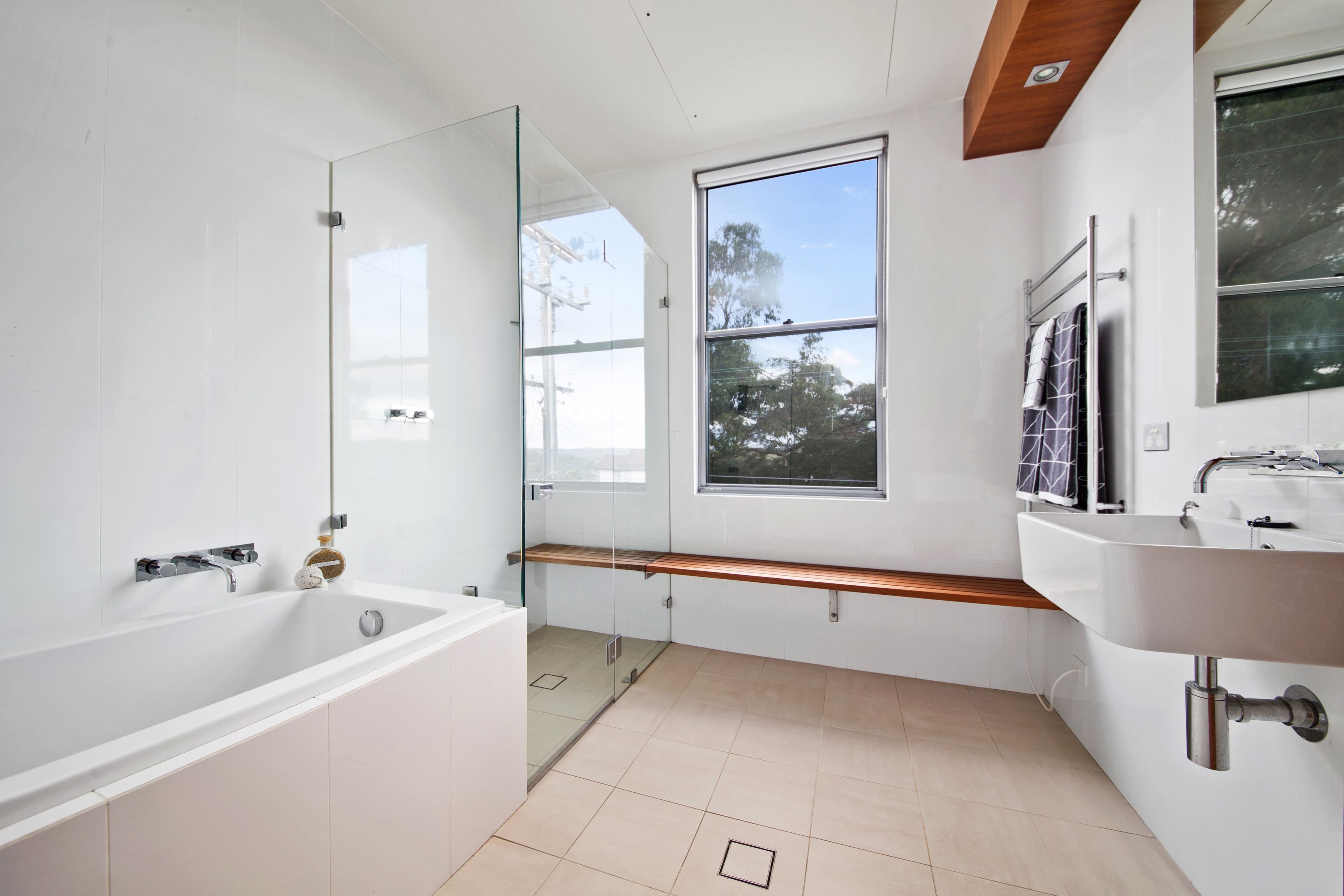 29 Casuarina Road, Gymea Bay - Thumbnail 5