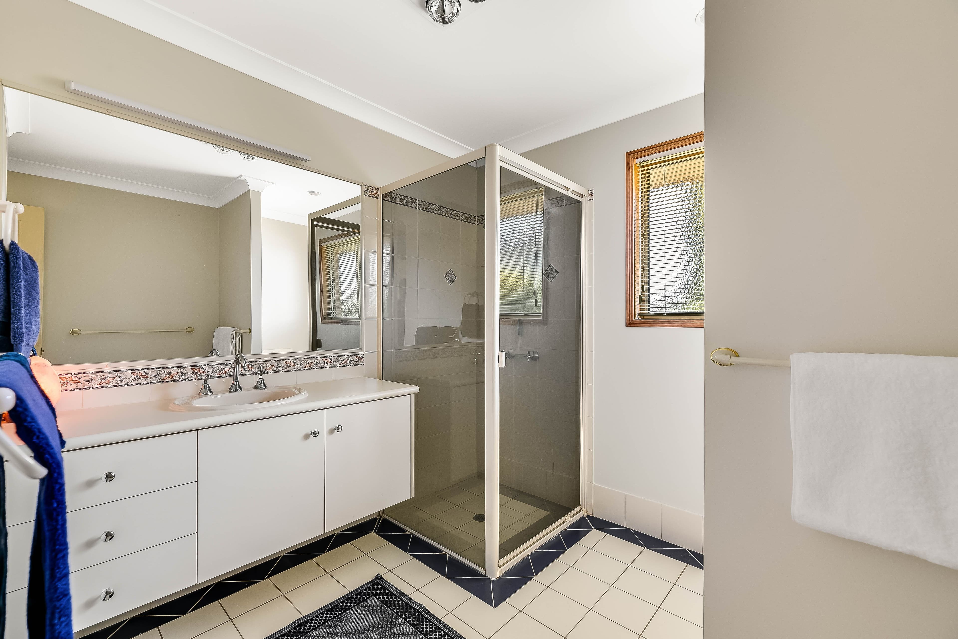 16 Parsley Street, Middle Ridge QLD 4350, Middle Ridge - Thumbnail 8