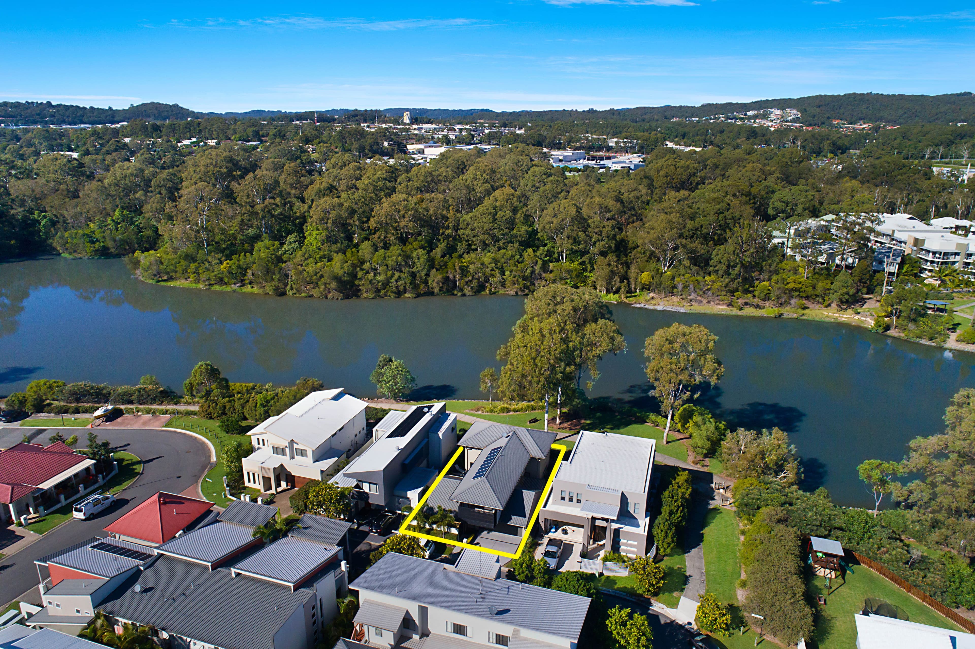 6 Cape Martin Lane, Varsity Lakes QLD 4227, Varsity Lakes - Thumbnail 6