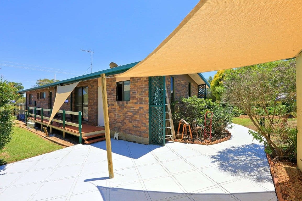 2 Simpson Crescent, BUNDABERG EAST QLD 4670, Bundaberg East - Thumbnail 8