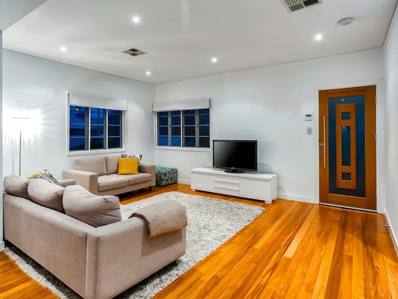 19 Gilbert Road, WINDSOR QLD 4030, Windsor - Thumbnail 5
