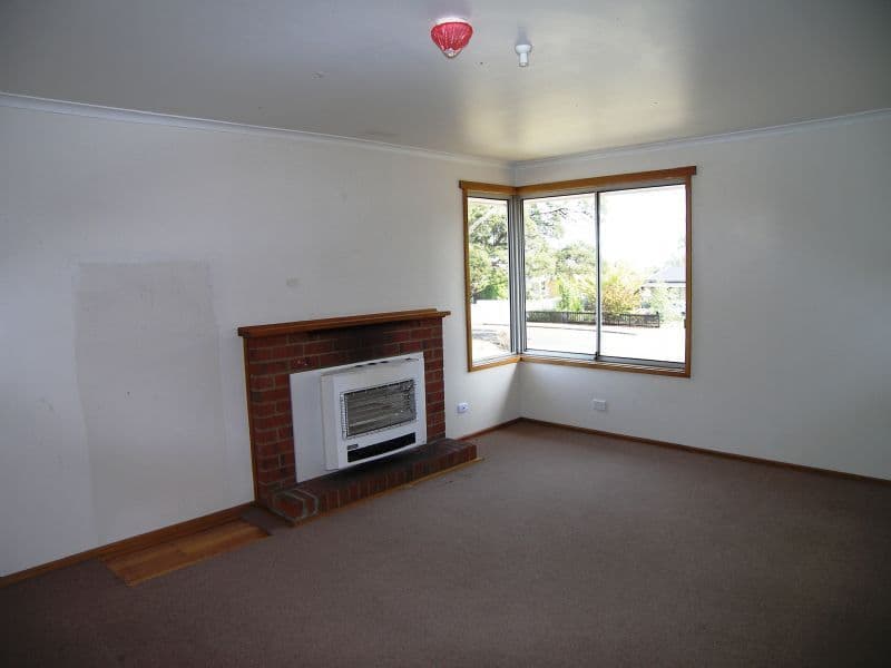 3 Leeander Crescent, RAVENSWOOD TAS 7250, Ravenswood - Thumbnail 5