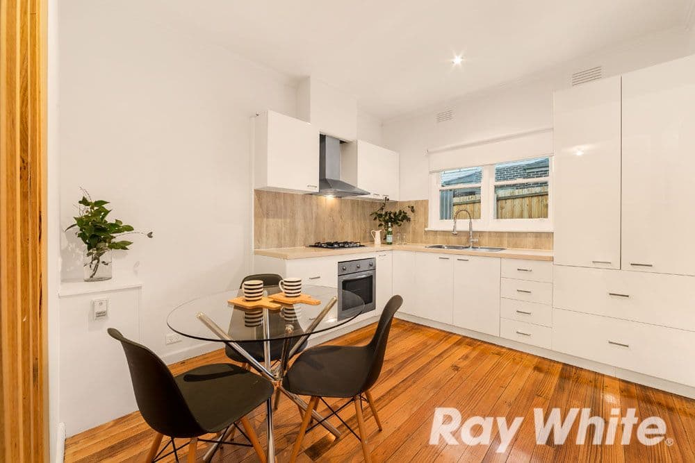 9 Greensborough Road, Rosanna VIC 3084, Rosanna - Thumbnail 3