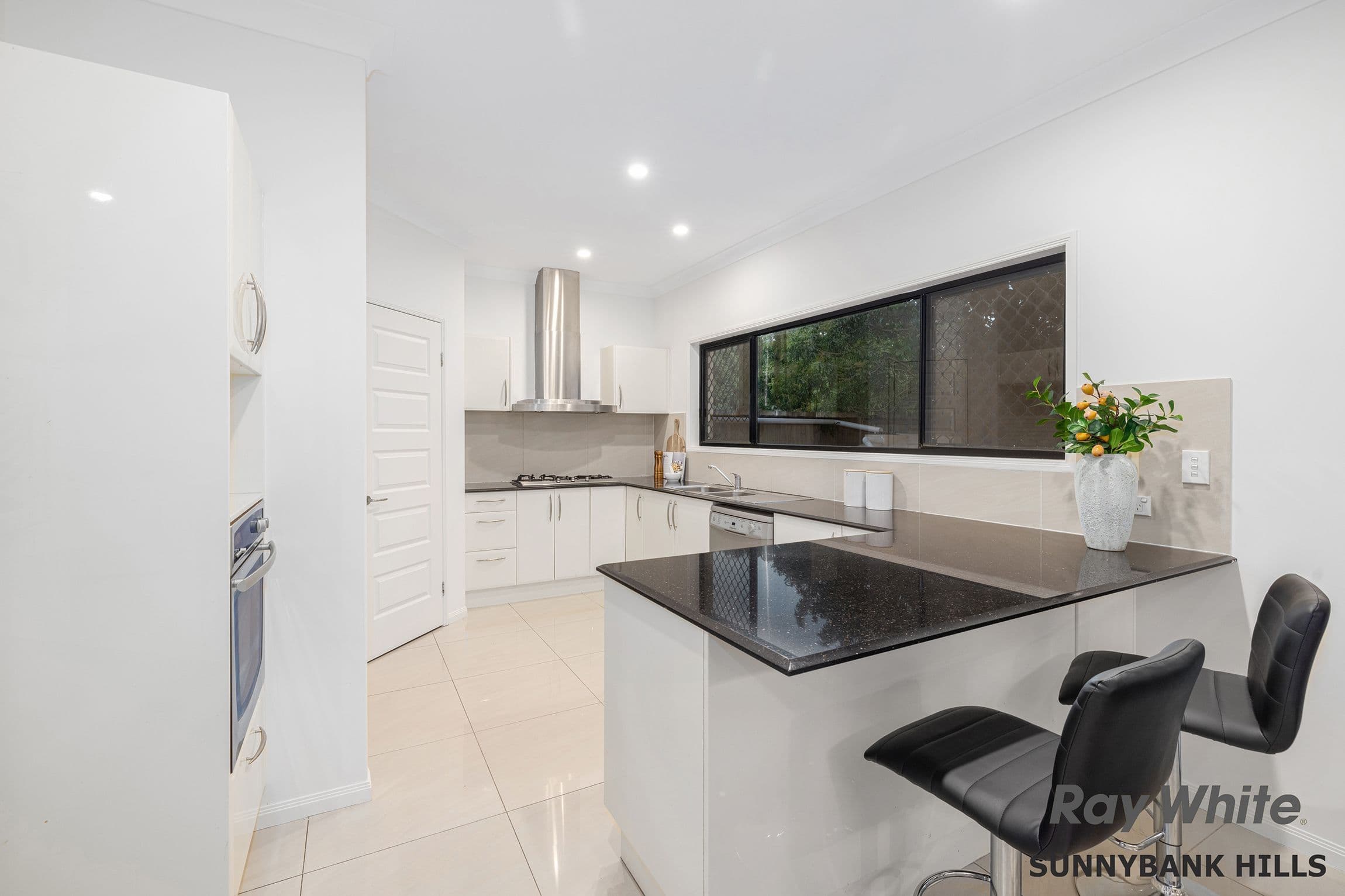 20 Trevi Close, Eight Mile Plains QLD 4113, Eight Mile Plains - Thumbnail 6