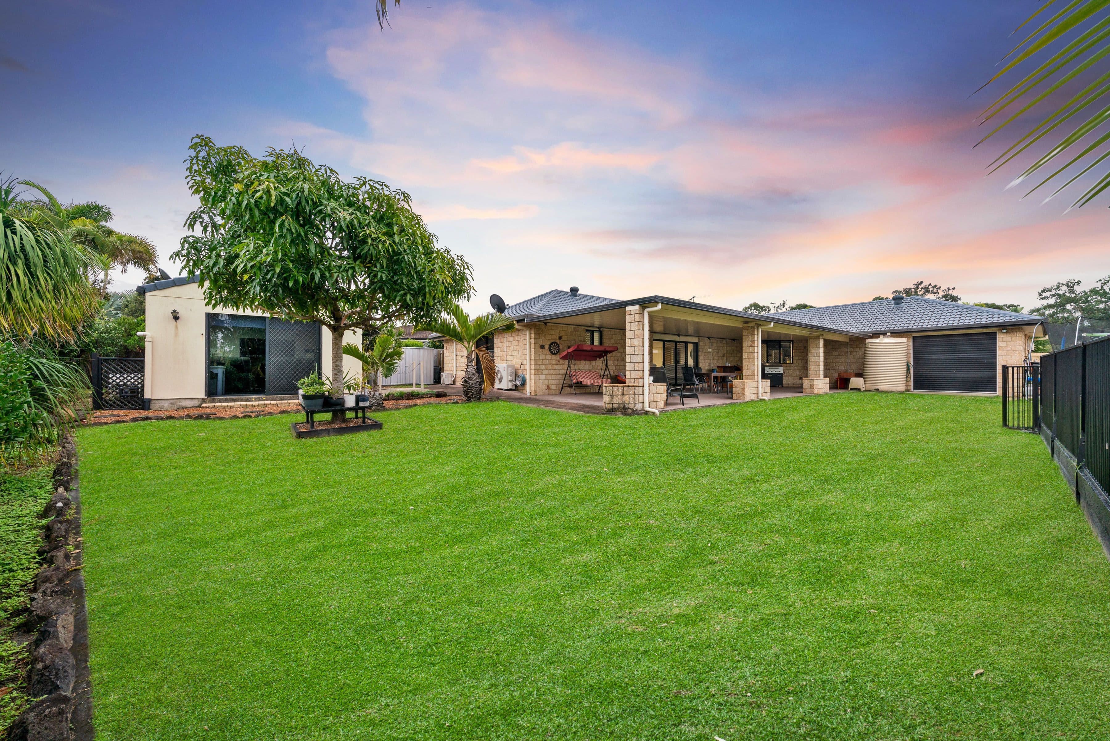 7 Eucalypt Place, Heritage Park QLD 4118, Heritage Park - Image 1