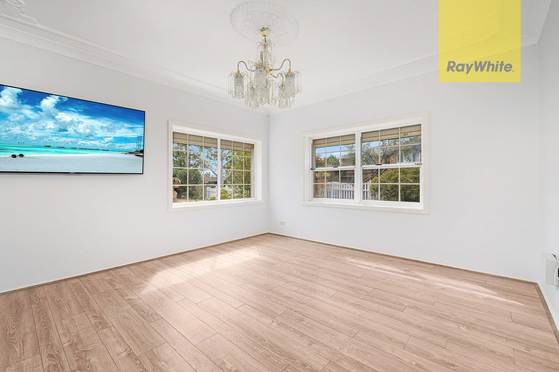 1 Charm Place, Peakhurst NSW 2210, Peakhurst - Thumbnail 2