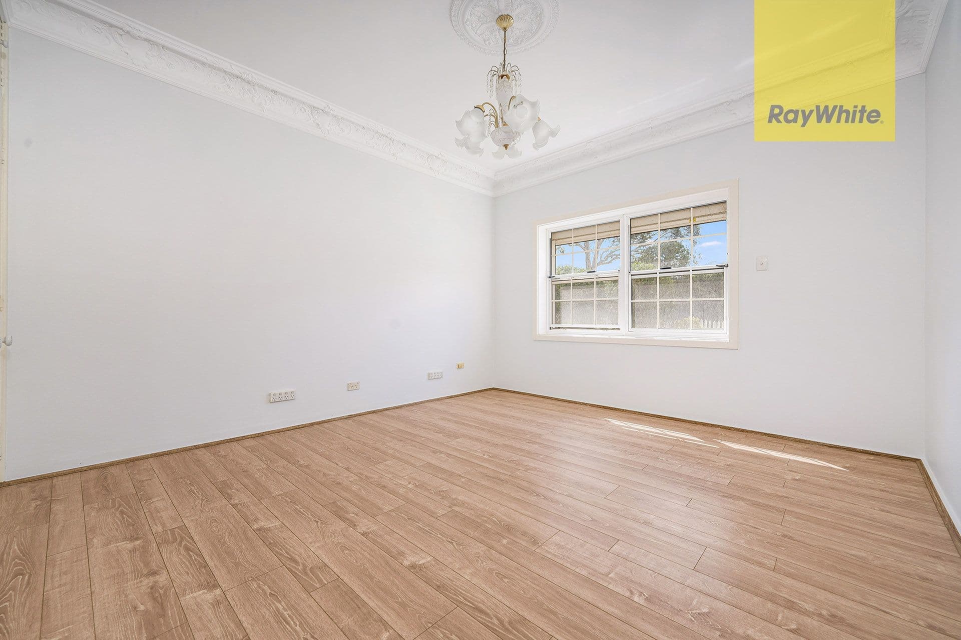 1 Charm Place, Peakhurst NSW 2210, Peakhurst - Thumbnail 5