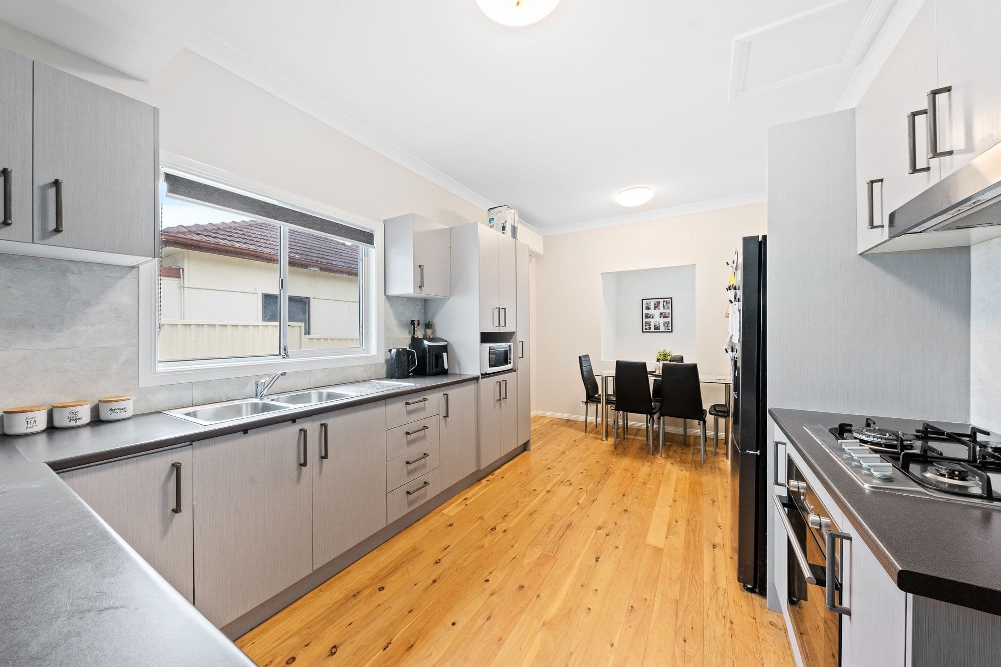 26 Hilltop Avenue, Blacktown NSW 2148, Blacktown - Thumbnail 3