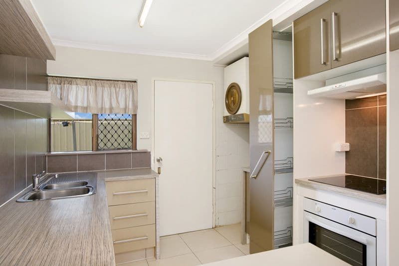21 Mintaro Crescent, Woree QLD 4868, Woree - Thumbnail 3