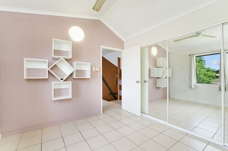 21 Mintaro Crescent, Woree QLD 4868, Woree - Thumbnail 8