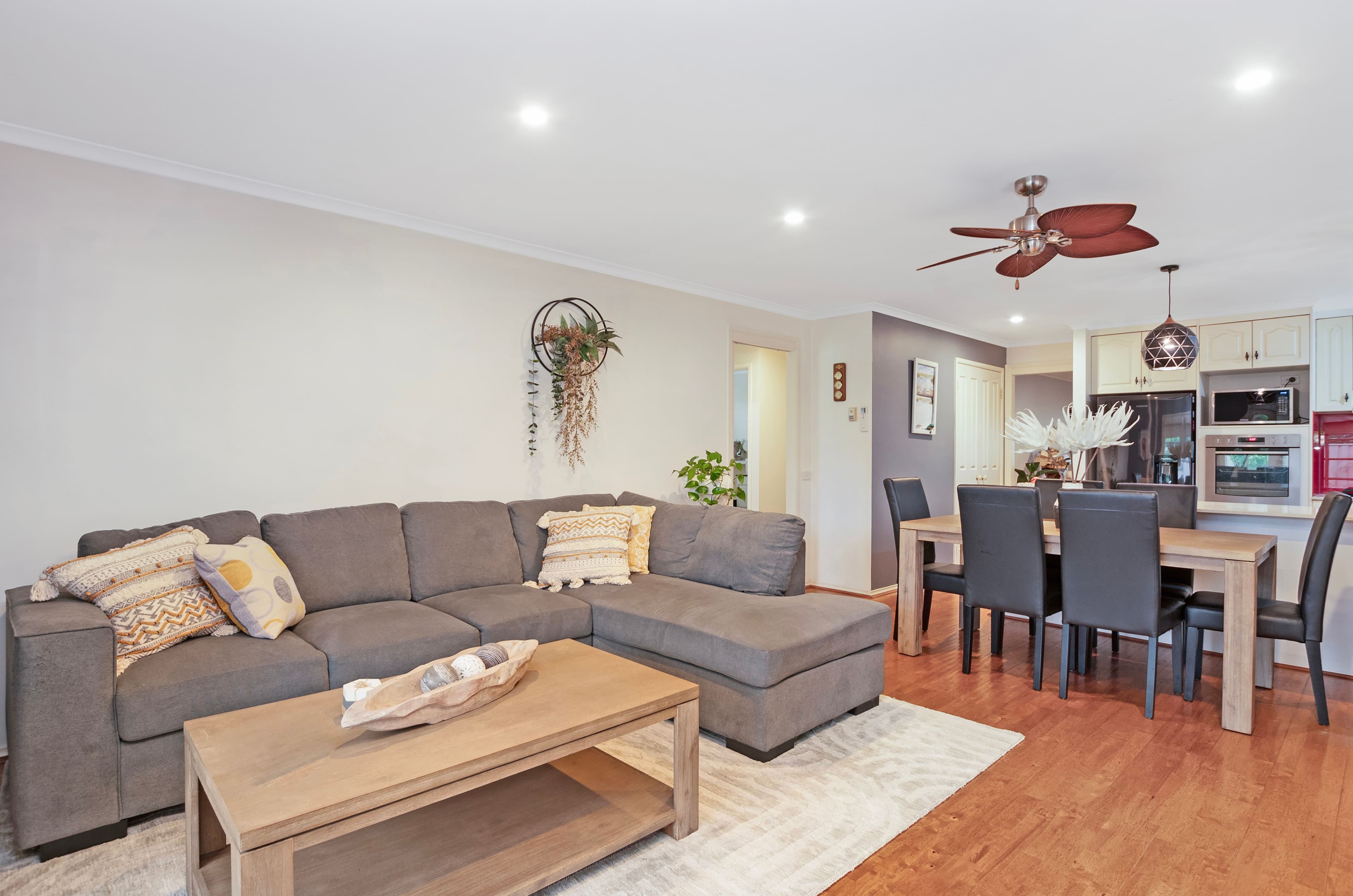 6 Steeple Court, Warrnambool VIC 3280, Warrnambool - Thumbnail 2