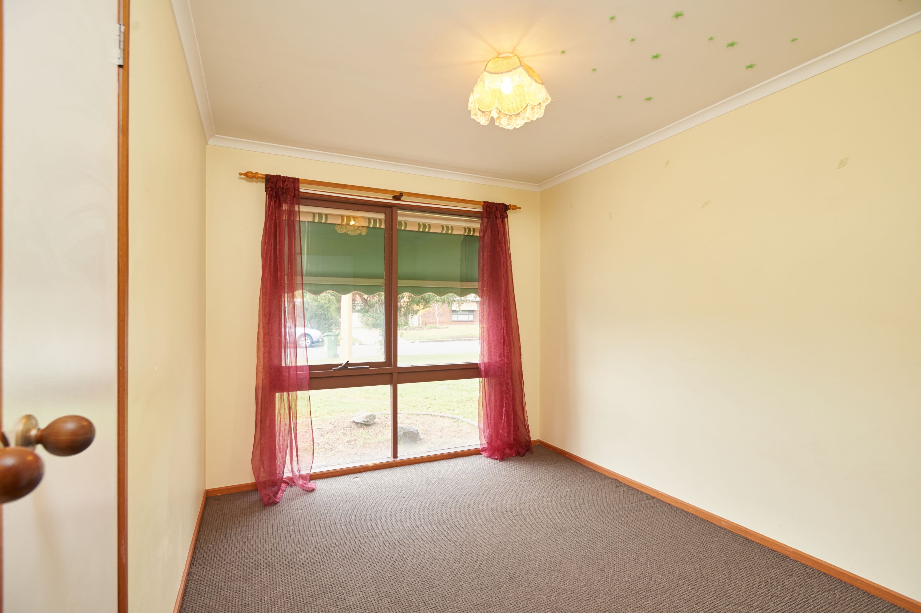 16 Adjin Street, Mount Austin - Thumbnail 6