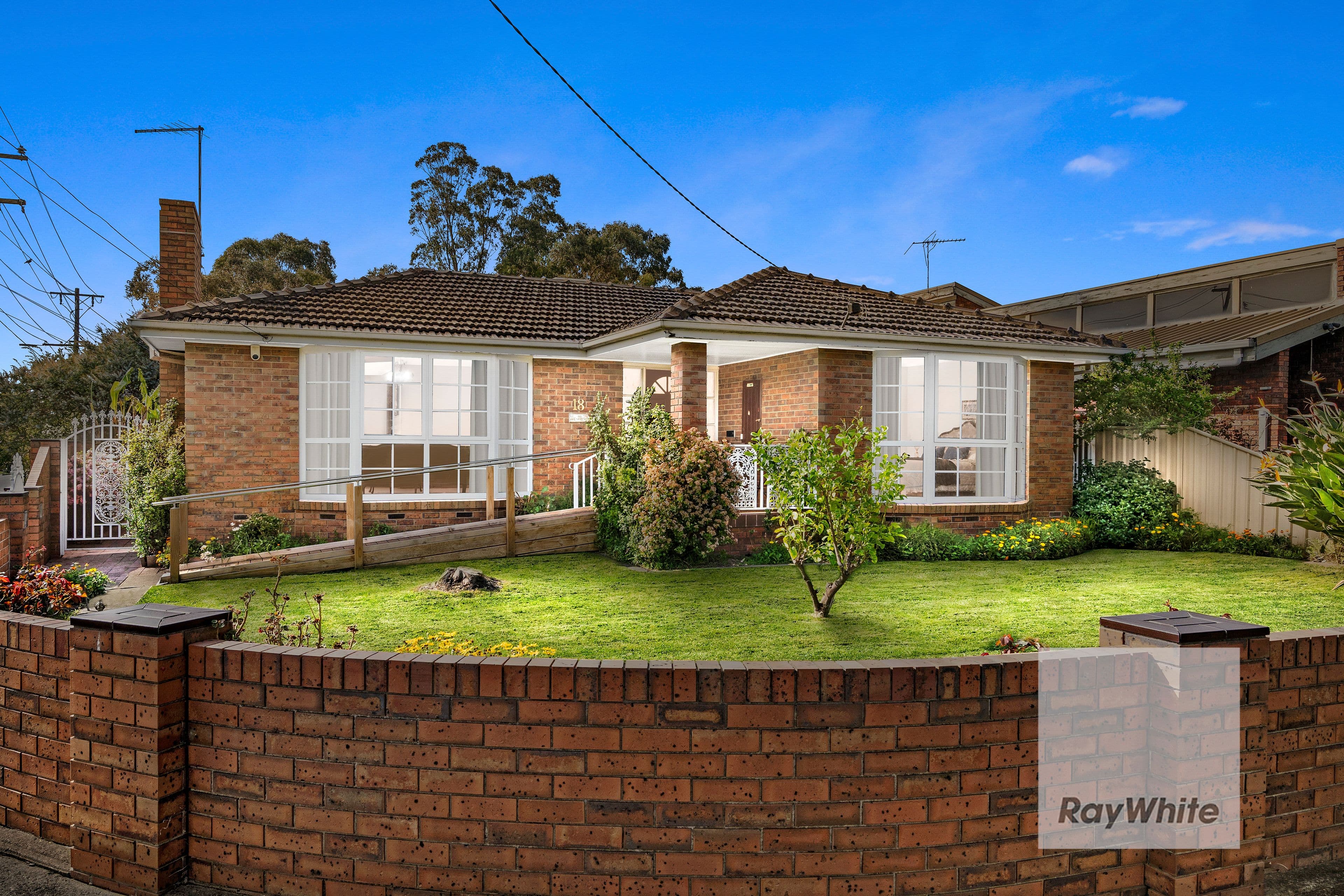 18 Ashbrook Circuit, Bundoora VIC 3083, Bundoora - Image 1