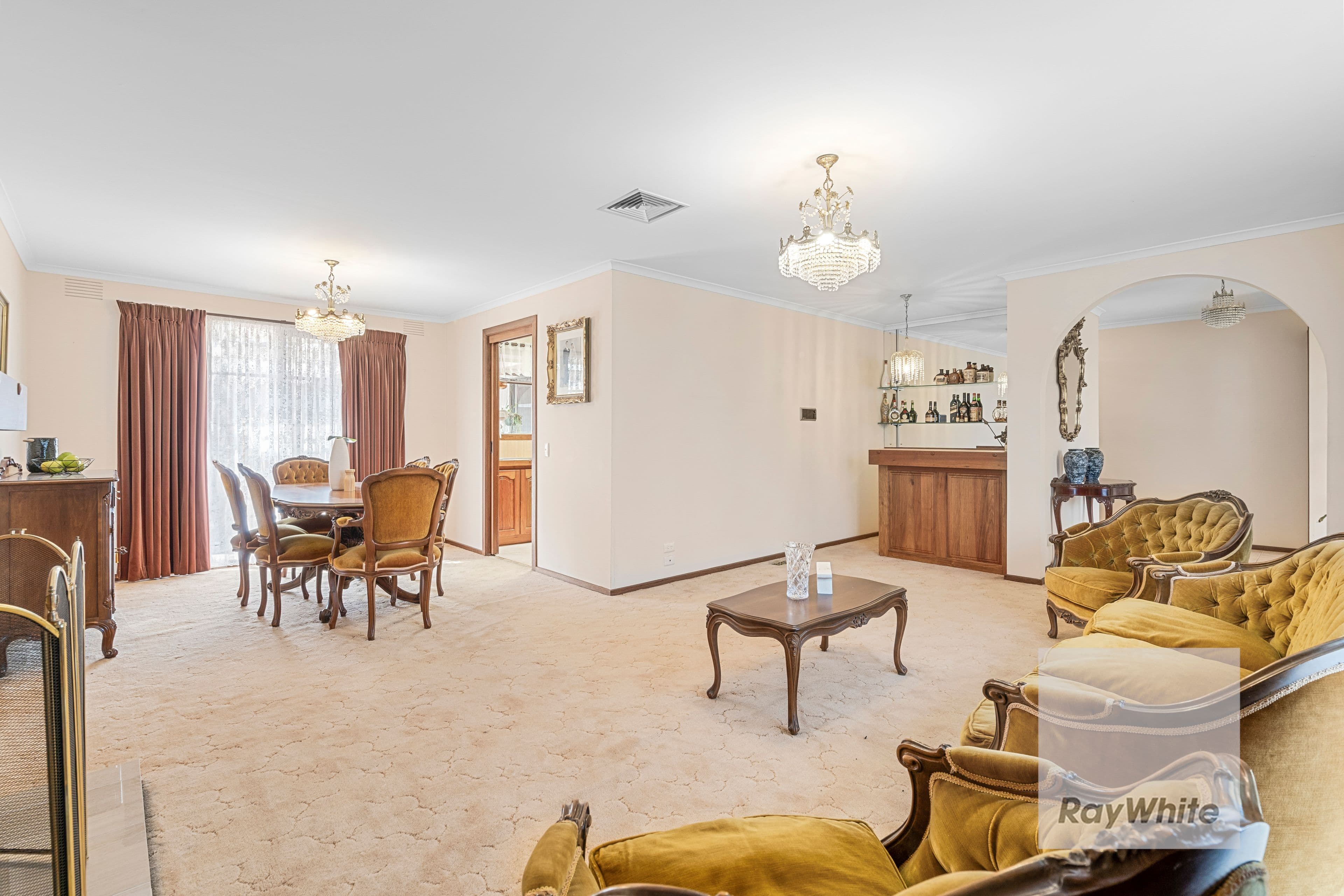 18 Ashbrook Circuit, Bundoora VIC 3083, Bundoora - Thumbnail 2