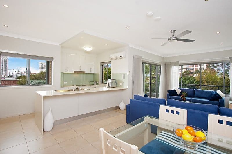 3-5 Carmichael Close, COOLANGATTA QLD 4225, Coolangatta - Thumbnail 2