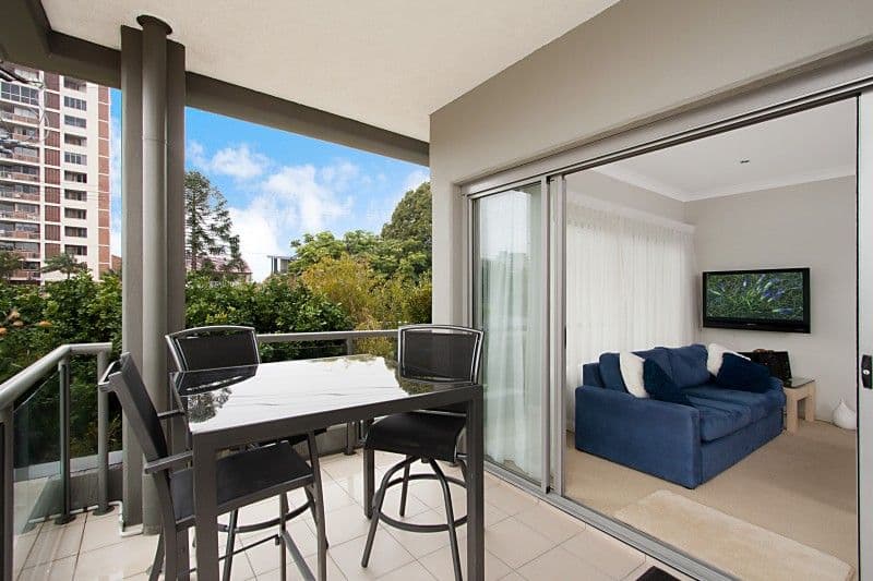 3-5 Carmichael Close, COOLANGATTA QLD 4225, Coolangatta - Thumbnail 4