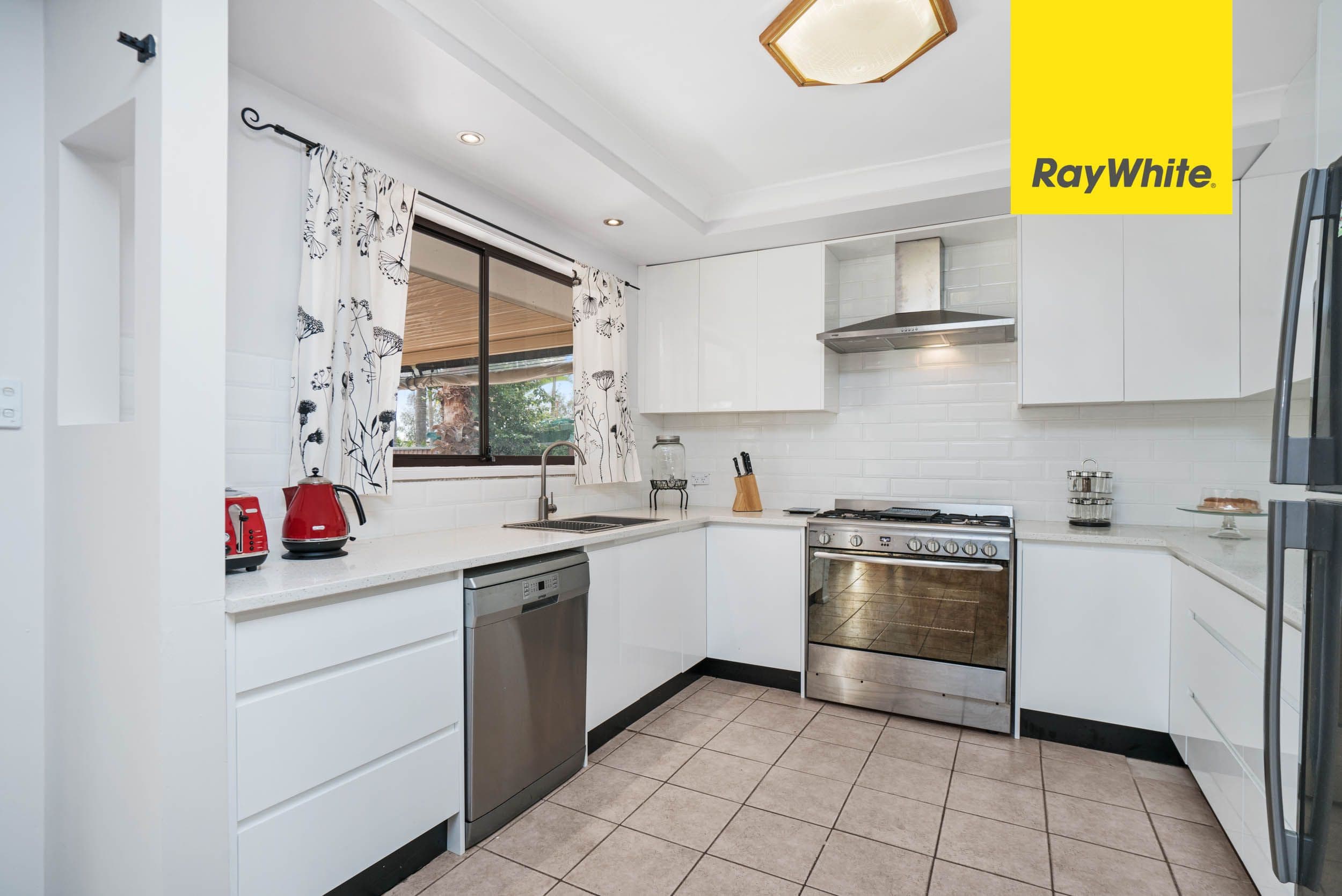 27 Calida Crescent, Hassall Grove - Thumbnail 5