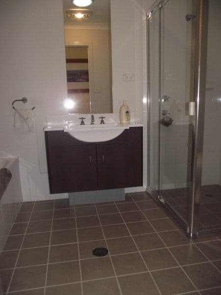 9 Hollyoake Circuit, GLENFIELD NSW 2167, Glenfield - Thumbnail 6