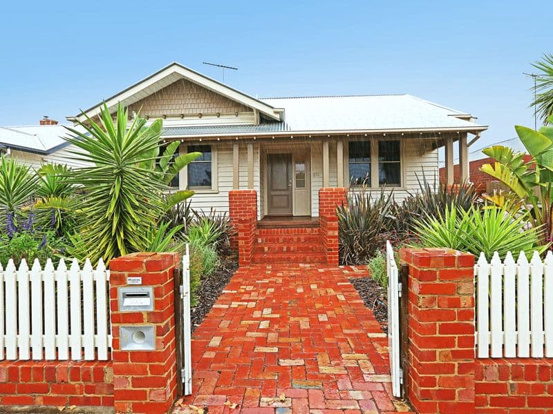 135 Roslyn Road, Belmont VIC 3216, Belmont - Thumbnail 2