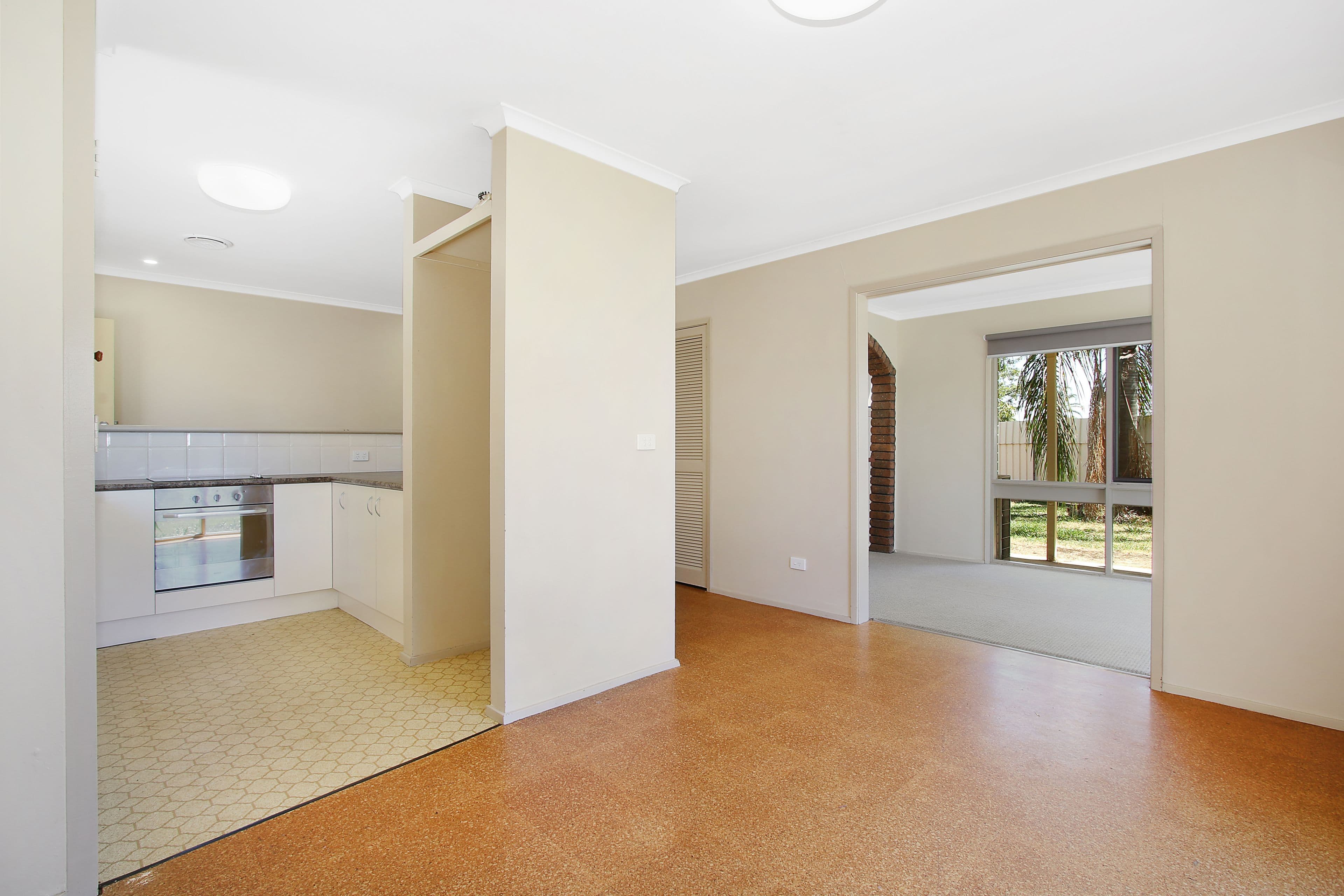 127 Easterby Court, Howlong - Thumbnail 7