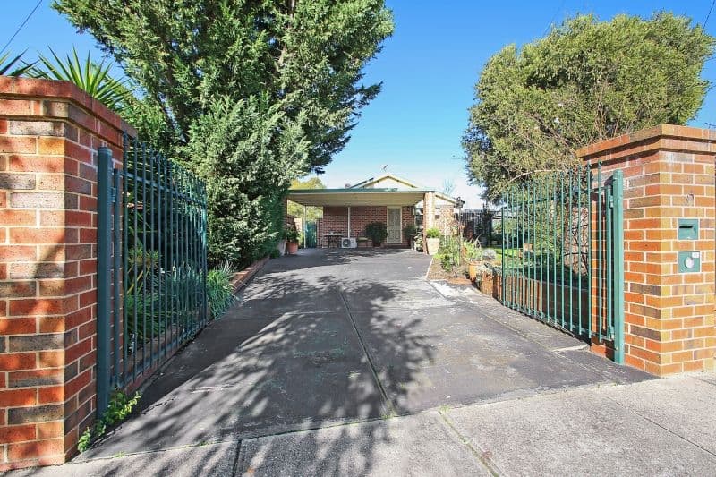 35 Nicole Crescent, Wodonga VIC 3690, Wodonga - Image 1