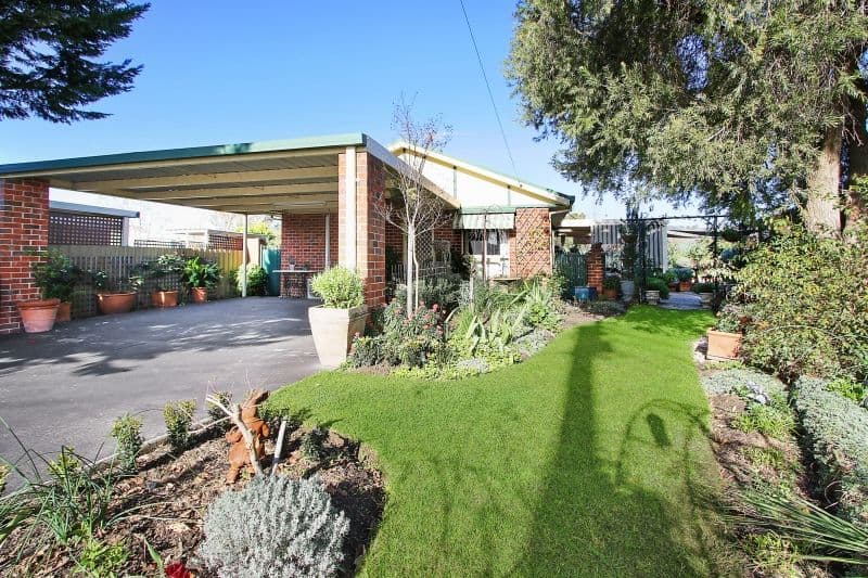 35 Nicole Crescent, Wodonga VIC 3690, Wodonga - Thumbnail 2