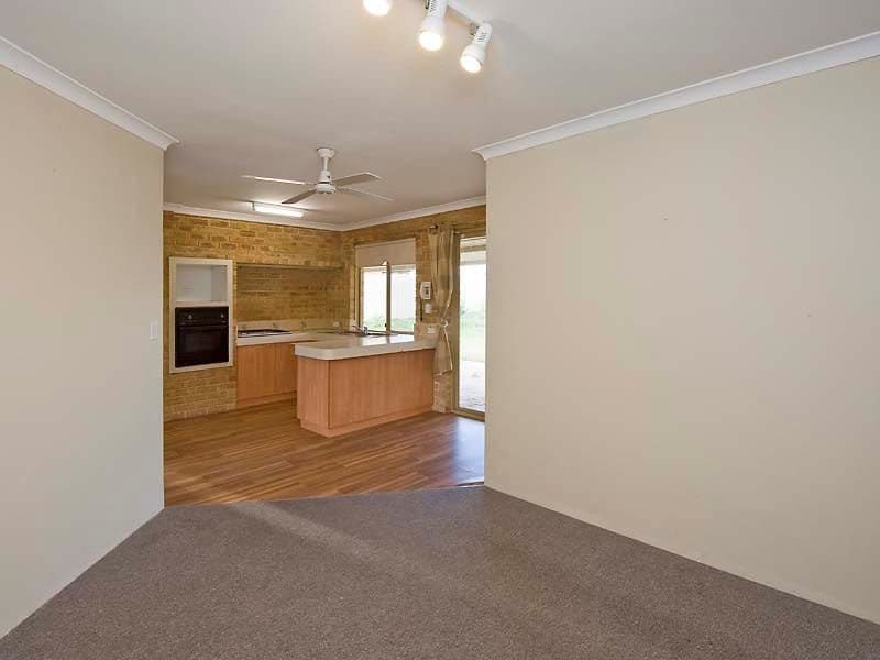 2 Tay Court, COOLOONGUP WA 6168, Cooloongup - Thumbnail 3