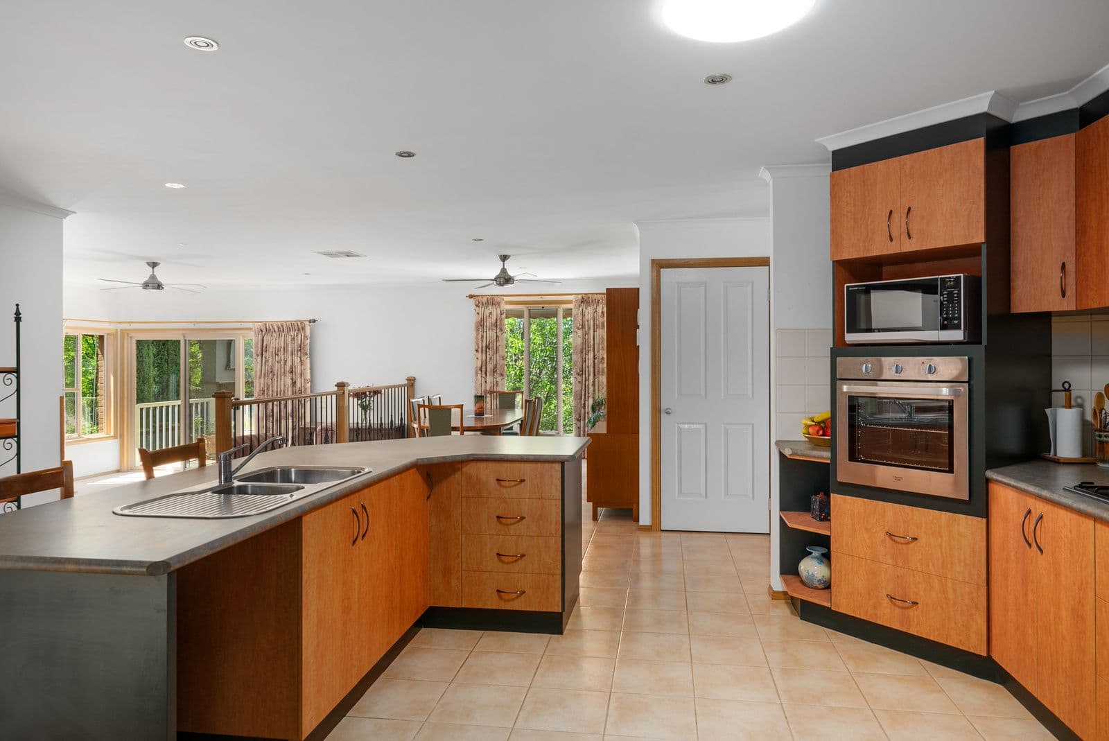 70 Clifton Drive, Bacchus Marsh VIC 3340, Bacchus Marsh - Thumbnail 7