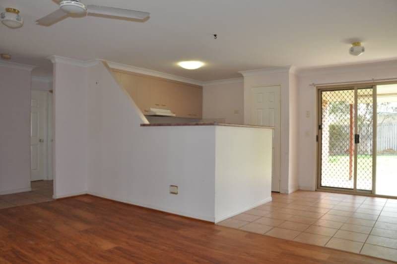 3 Rosemount Place, NEW AUCKLAND QLD 4680, New Auckland - Thumbnail 3