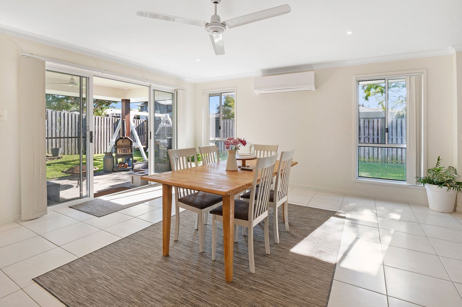 1 Jindalba Drive, Coomera QLD 4209, Coomera - Thumbnail 5