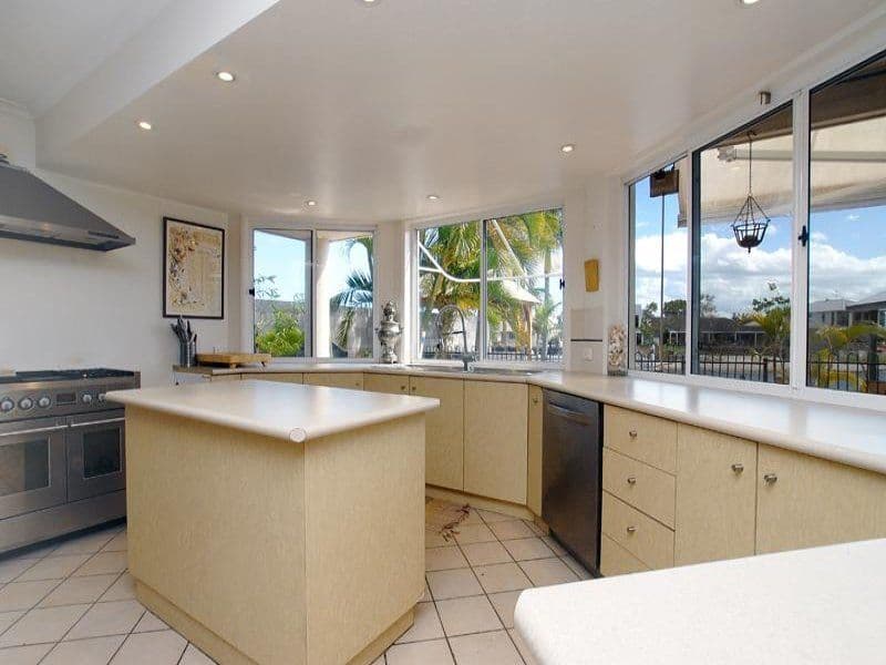 48 Tarwarri Crescent, MOOLOOLABA QLD 4557, Mooloolaba - Thumbnail 3