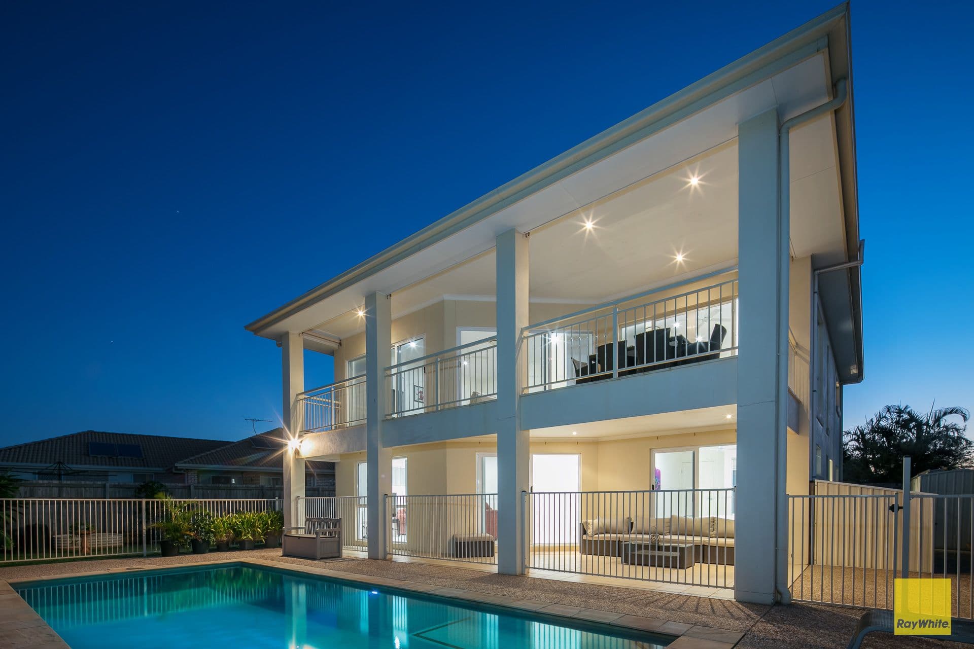 9 Omac Street, Redland Bay QLD 4165, Redland Bay - Thumbnail 2