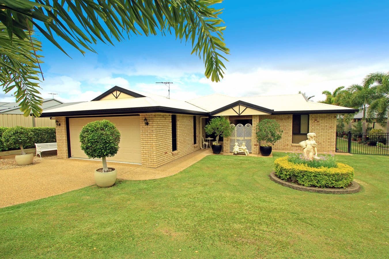 7 Davies Avenue, GRACEMERE QLD 4702, Gracemere - Image 1