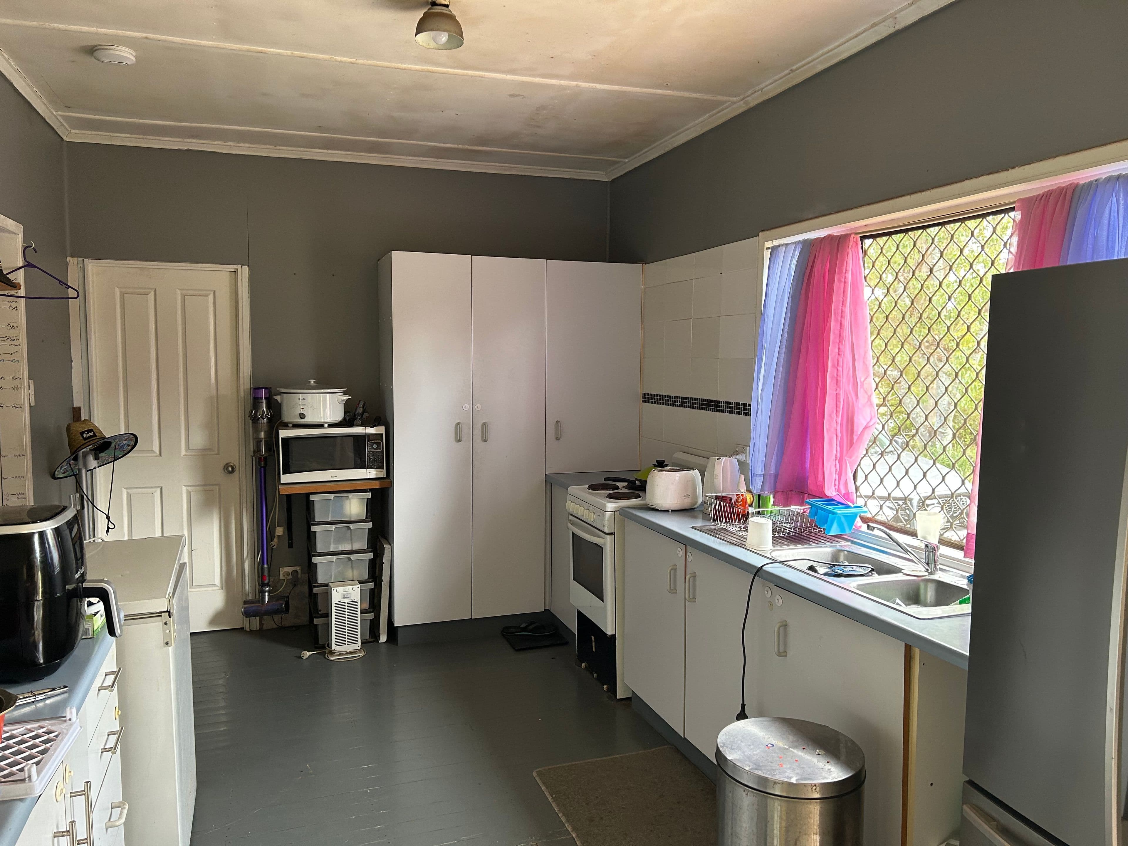 93 Cory Street, Oakey QLD 4401, Oakey - Thumbnail 2