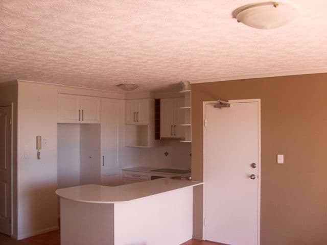 2 Brake Street, BURLEIGH HEADS QLD 4220, Burleigh Heads - Thumbnail 8