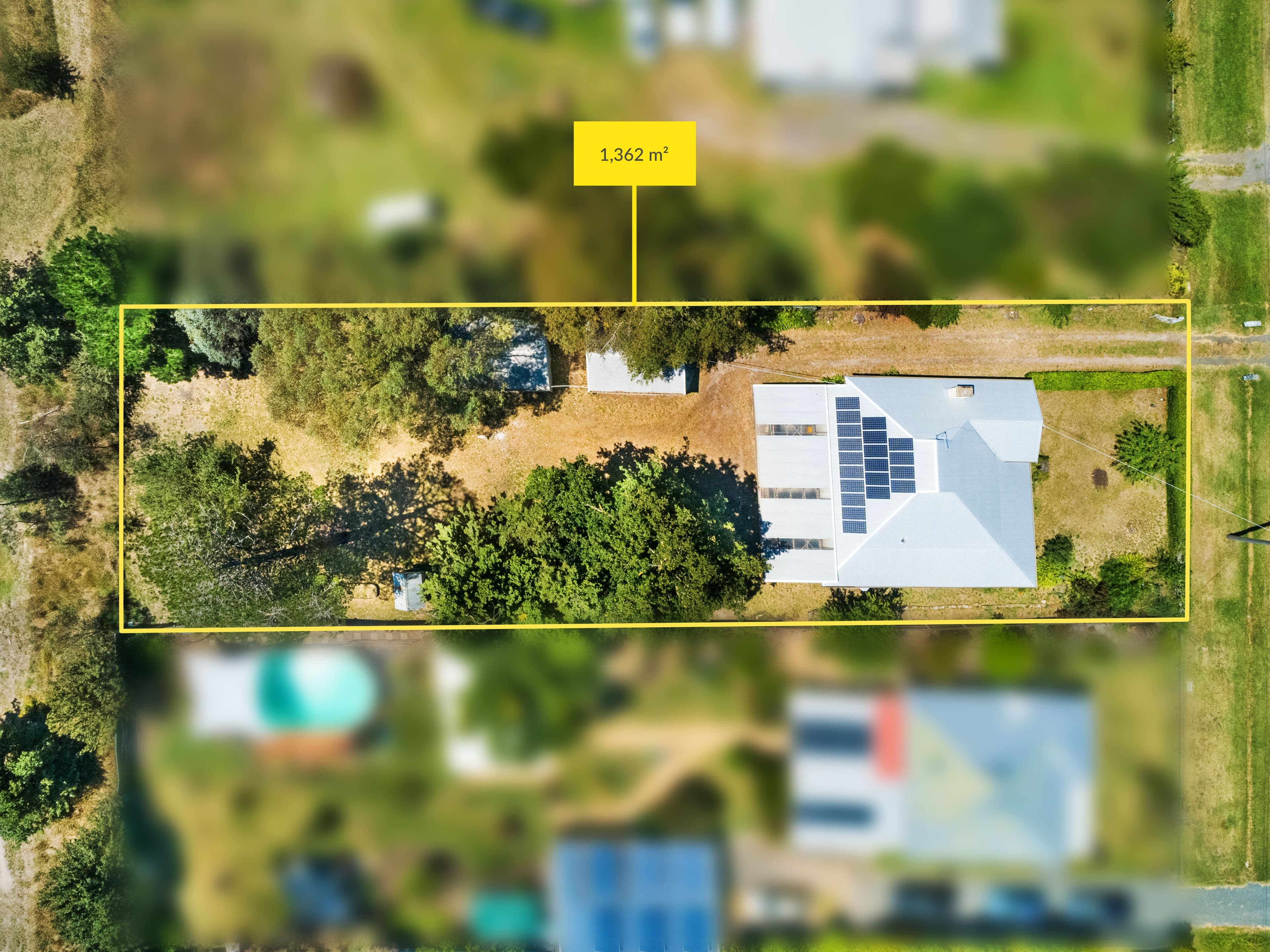 35 Talbot Road, Clunes VIC 3370, Clunes - Thumbnail 2