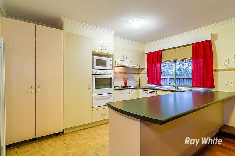 39 Genista Road, Cranbourne West VIC 3977, Cranbourne West - Thumbnail 4