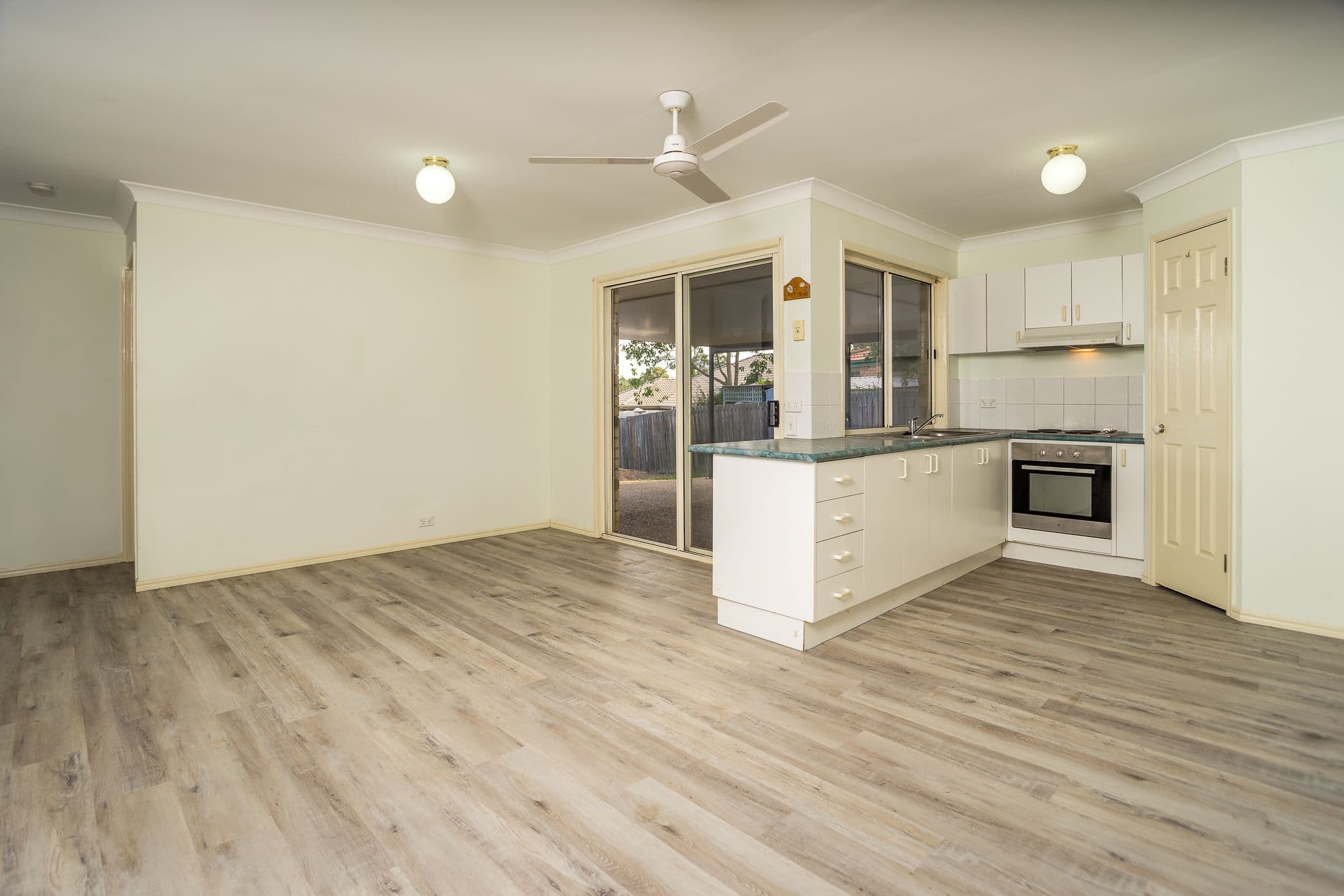 13 Hillview Drive, Hillcrest QLD 4118, Hillcrest - Image 1