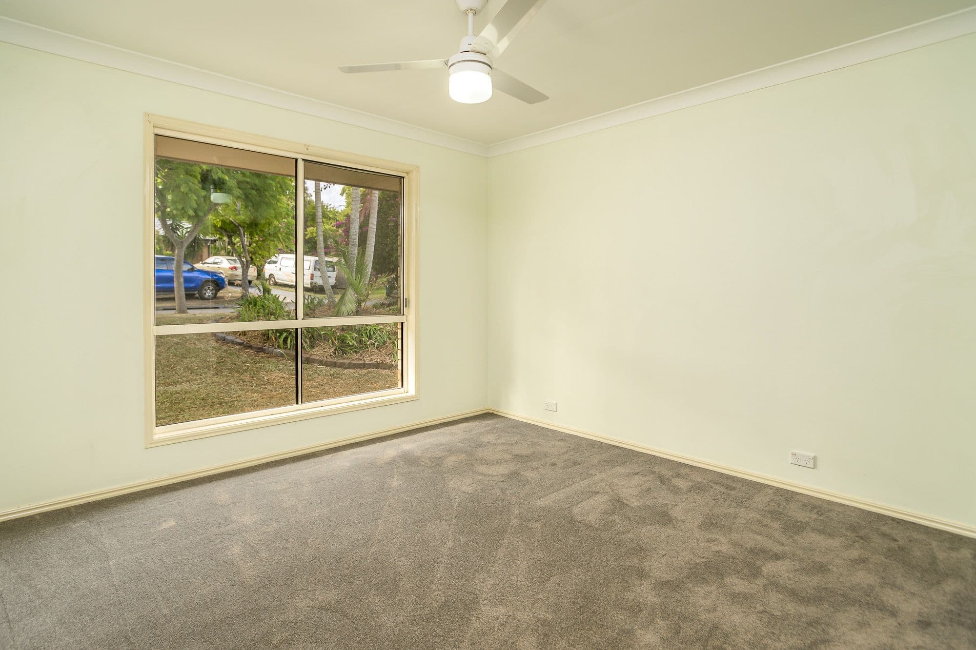 13 Hillview Drive, Hillcrest QLD 4118, Hillcrest - Thumbnail 6