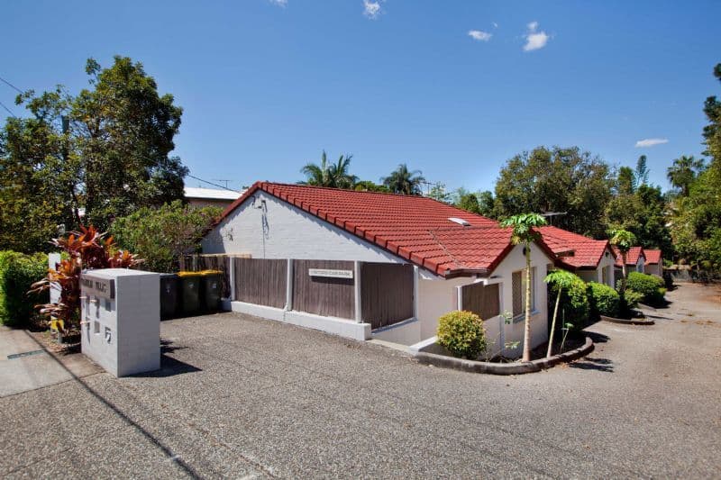70 Franklin Street, ANNERLEY QLD 4103, Annerley - Thumbnail 5