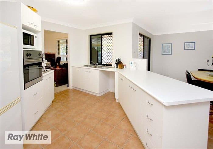 15 Ewan Place, BRACKEN RIDGE QLD 4017, Bracken Ridge - Thumbnail 2