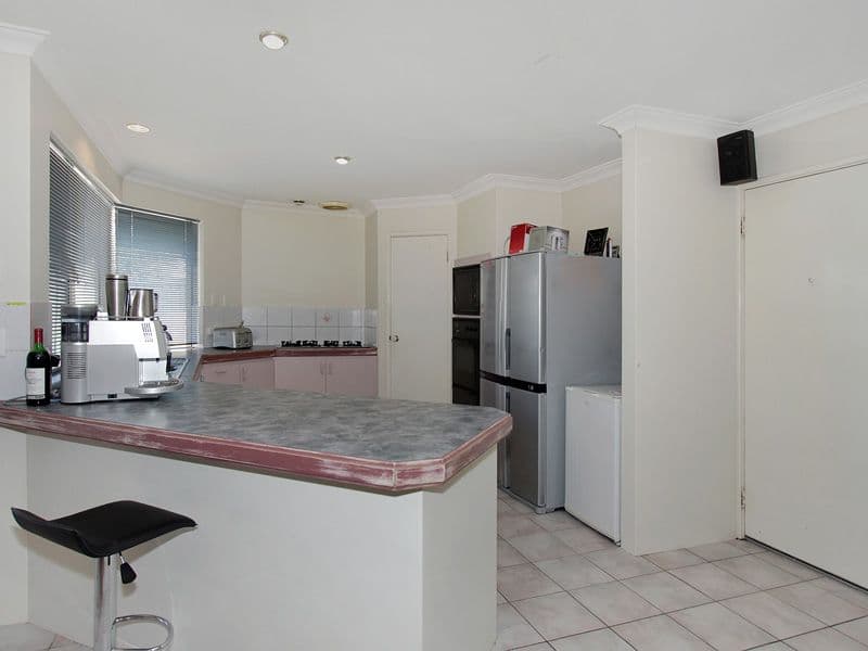 18 Athel Court, LEEMING WA 6149, Leeming - Thumbnail 7