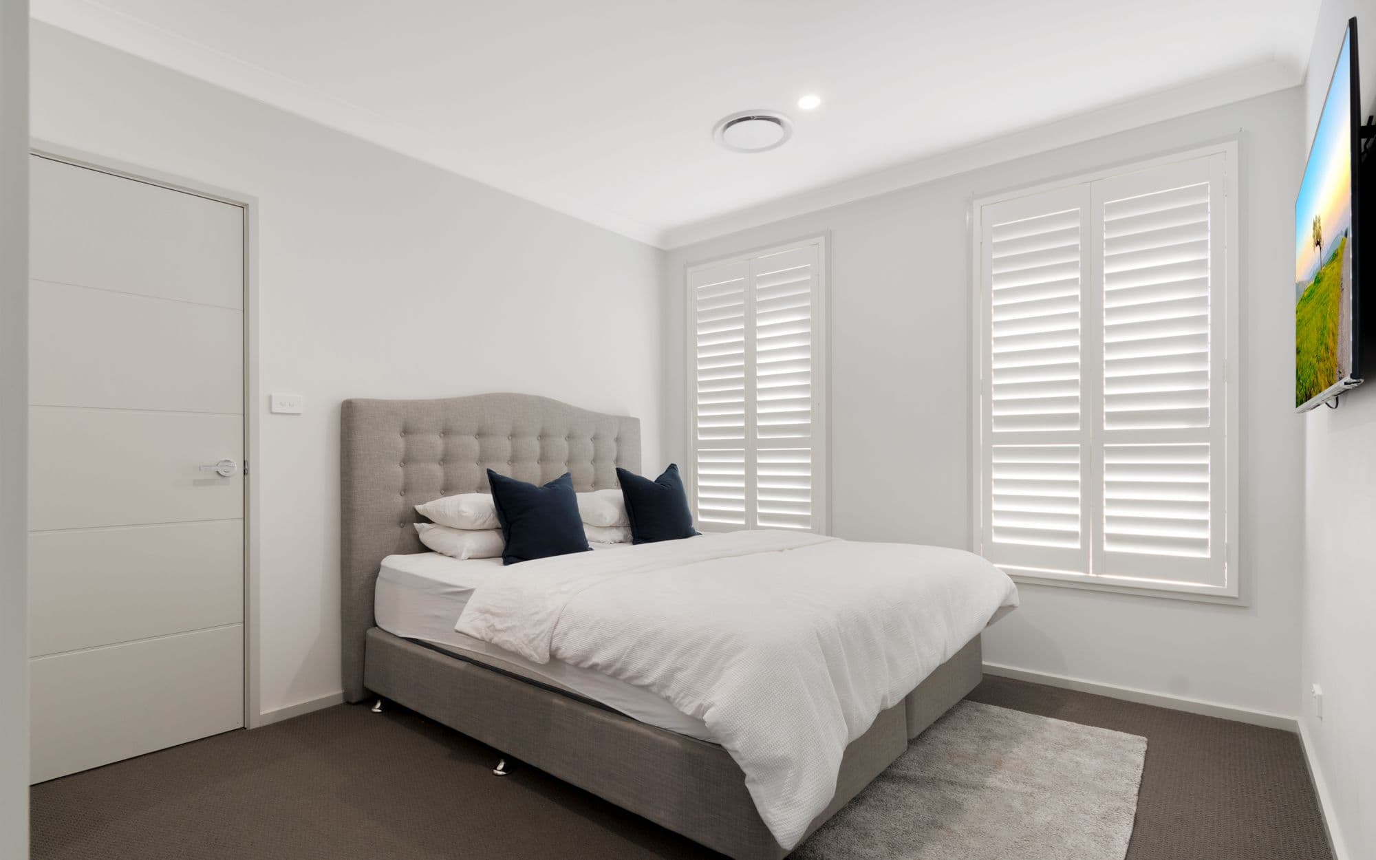 131 Hampshire Boulevard, Spring Farm NSW 2570, Spring Farm - Thumbnail 6
