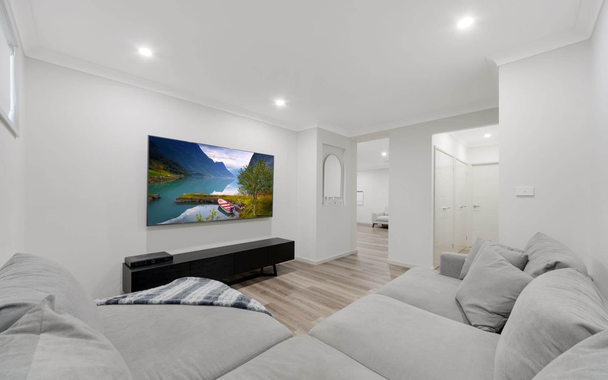 131 Hampshire Boulevard, Spring Farm NSW 2570, Spring Farm - Thumbnail 7