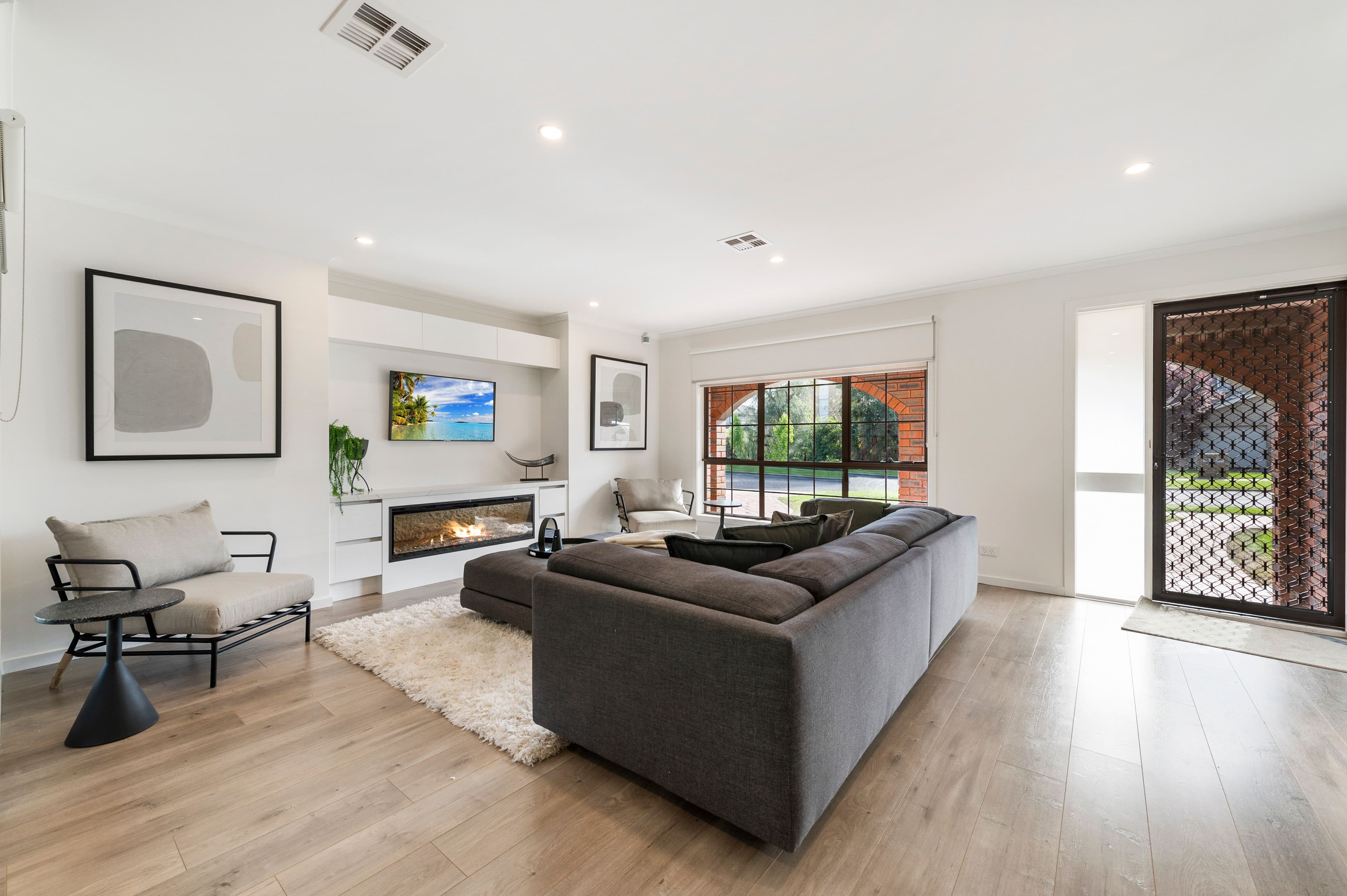6 Flemming Court, Keilor VIC 3036, Keilor - Thumbnail 4