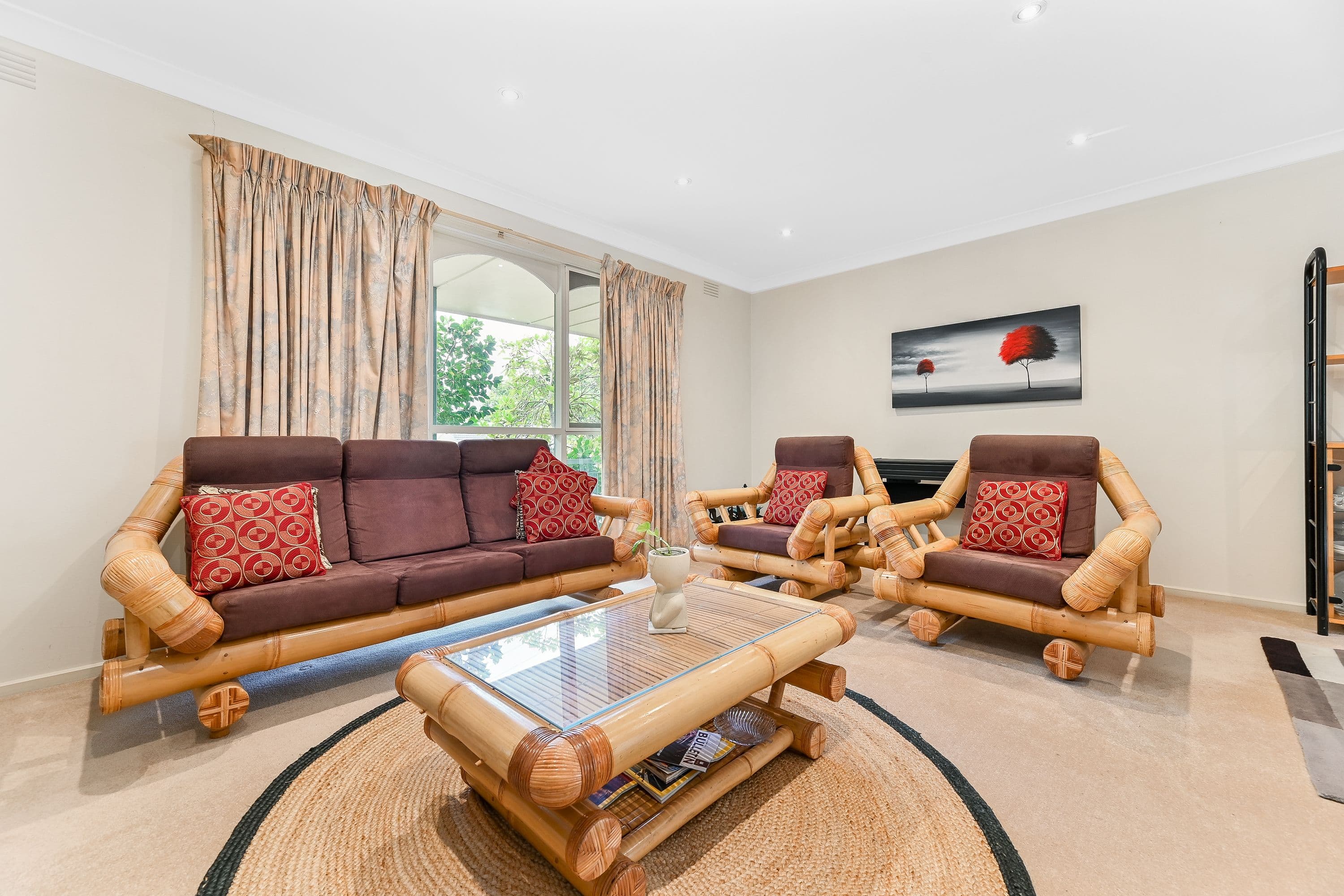 13 Nicholas Avenue, Glen Waverley VIC 3150, Glen Waverley - Thumbnail 3